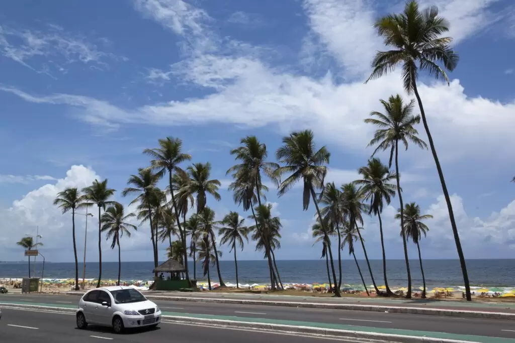 Jaguaribe: vida ao ar livre de frente para o mar
